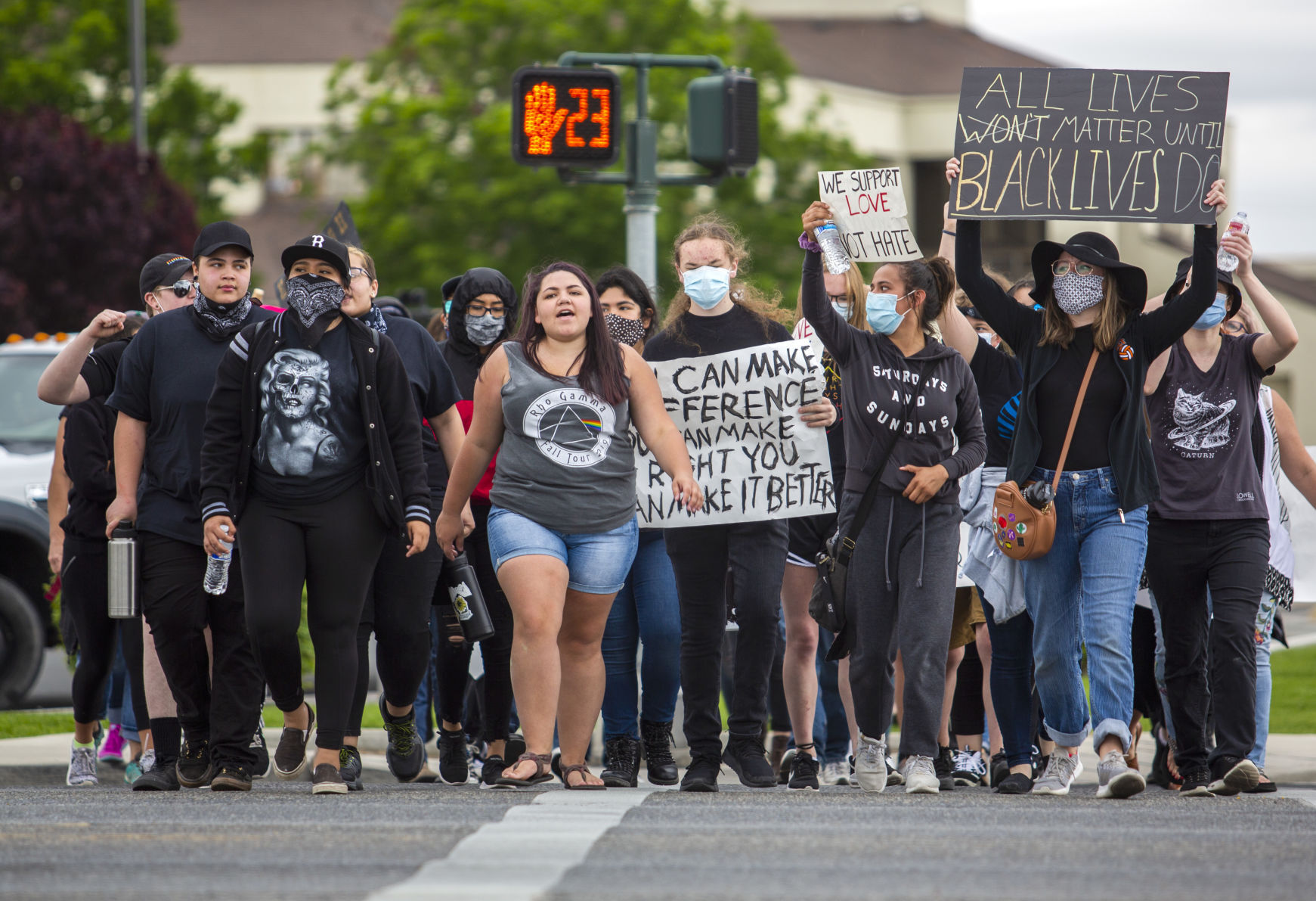Citizens gather to protest police brutality